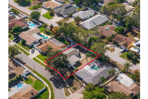 9428 LAURA ANNE DRIVE, SEMINOLE, FL 33776 - MLS#MFRTB8451401