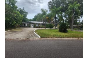 3515 Country Club Way S St Petersburg, FL 33712 - Off Market
