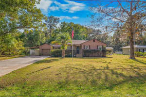 6 Croom Rd, BROOKSVILLE