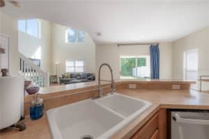 7808 CARRIAGE POINTE DRIVE, GIBSONTON, FL 33534 - MLS#MFRTB8451536