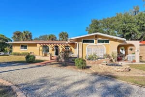 2745 ARROWHEAD ROAD, VENICE, FL 34293 - MLS#MFRTB8451611