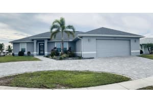 21341 EDGEWATER DRIVE, PORT CHARLOTTE, FL 33952 - MLS#MFRTB8451626