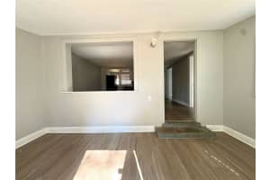 4611 N Hubert Ave #11 Tampa, FL 33614 - Off Market