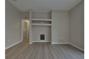 MLS# MFRTB8451752, Sarasota, Florida 34233