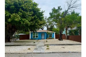 1333 MELROSE AVENUE, ST PETERSBURG, FL 33705 Sold 01/13/26