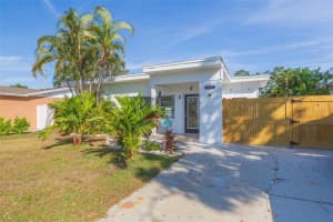 3911 HELENA STREET, ST PETERSBURG, FL 33703 - MLS#MFRTB8451798