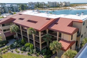1060 Pinellas Bayway S #106, TIERRA VERDE