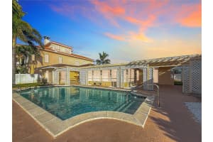 1135 81 STREET, ST PETERSBURG, FL 33707 - MLS#MFRTB8451865