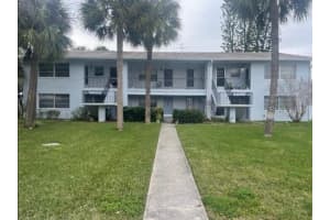 2501 RENATTA DRIVE, BELLEAIR BLUFFS, FL 33770 - MLS#MFRTB8451866