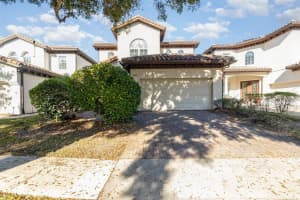 8142 VIA ROSA, ORLANDO, FL 32836 - MLS#MFRTB8451870