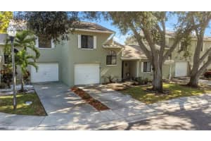 1407 ADAMS CIRCLE, LARGO, FL 33771 - MLS#MFRTB8451910