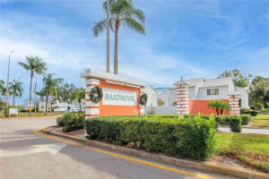 8300 Bardmoor Blvd #207, SEMINOLE