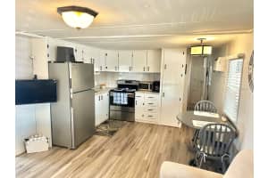 11111 101ST STREET, LARGO, FL 33773 - MLS#MFRTB8452019