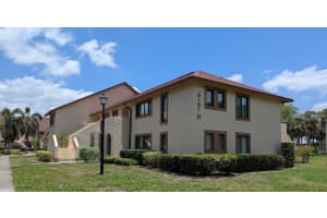 8101 Bardmoor Pl #204h, SEMINOLE