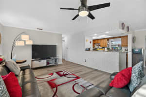 11761 80TH AVENUE, SEMINOLE, FL 33772 - MLS#MFRTB8452062