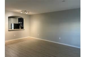 1110 SLEEPY OAK DR, WESLEY CHAPEL, FL 33543 - MLS#MFRTB8452076