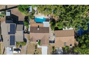 7301 TWELVE OAKS BOULEVARD, TAMPA, FL 33634 - MLS#MFRTB8452124