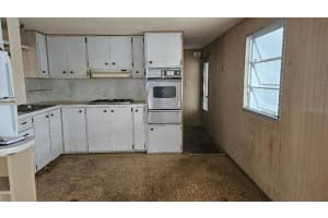 8300 SEMINOLE BOULEVARD, SEMINOLE, FL 33772 - MLS#MFRTB8452227