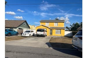 8729 CALDER PLACE, TAMPA, FL 33604 - MLS#MFRTB8452243