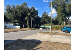 8729 CALDER PLACE, TAMPA, FL 33604 - MLS#MFRTB8452243