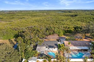 7490 LOCUST STREET, ST PETERSBURG, FL 33702 - MLS#MFRTB8452247