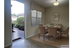 16233 Amethyst Key Dr Wimauma, FL 33598 - Off Market