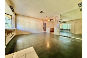 161 DRAGON ROAD, VENICE, FL 34293 - MLS#MFRTB8452341