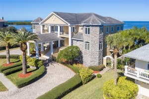 2053 N Pointe Alexis Dr Tarpon Springs, FL 34689 - Off Market