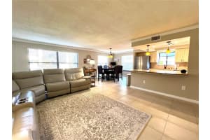 2101 HAMMOCK PINE BOULEVARD, CLEARWATER, FL 33761 - MLS#MFRTB8452407