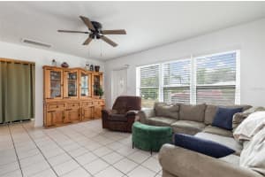 MLS# MFRTB8452484, Bradenton, Florida 34207