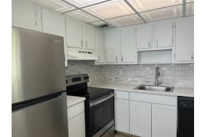 3300 FOX CHASE CIRCLE, PALM HARBOR, FL 34683 - MLS#MFRTB8452504