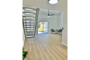 2734 HUNT CLUB LANE, ORLANDO, FL 32826 - MLS#MFRTB8452542