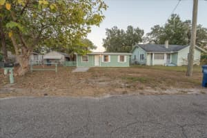 8623 WILLOW AVENUE, TAMPA, FL 33604 - MLS#MFRTB8452577