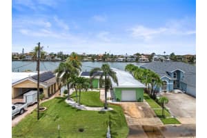 16129 4TH STREET, REDINGTON BEACH, FL 33708 - MLS#MFRTB8452580