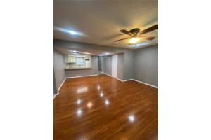 10125 LAKE OAK CIR, TAMPA, FL 33624 - MLS#MFRTB8452597