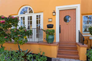 426 20TH AVENUE, ST PETERSBURG, FL 33704 - MLS#MFRTB8452627