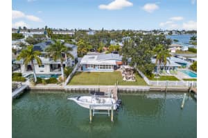 333 LA HACIENDA DRIVE, INDIAN ROCKS BEACH, FL 33785 - MLS#MFRTB8452637