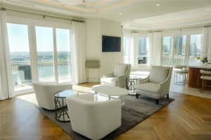 555 5TH AVENUE, ST PETERSBURG, FL 33701 Sold 02/02/26