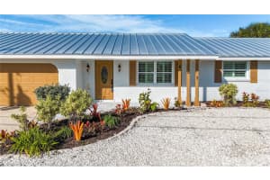 607 EMERALD LANE, HOLMES BEACH, FL 34217 - MLS#MFRTB8452646