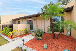 9979 88TH WAY, SEMINOLE, FL 33777 - MLS#MFRTB8452685