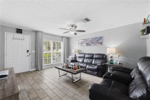 429 KENSINGTON LAKE CIRCLE, BRANDON, FL 33511 - MLS#MFRTB8452698