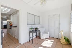 5876 21ST STREET, ST PETERSBURG, FL 33714 - MLS#MFRTB8452711