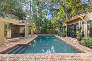 808 BRIGHTWATERS BOULEVARD, ST PETERSBURG, FL 33704 - MLS#MFRTB8452744