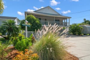 109 PETERSON LANE, PALM HARBOR, FL 34683 - MLS#MFRTB8452763