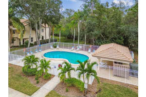 215 CLAYS TRAIL, OLDSMAR, FL 34677 - MLS#MFRTB8452814