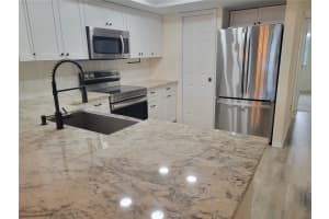 9976 INDIAN KEY TRAIL, SEMINOLE, FL 33776 - MLS#MFRTB8452817