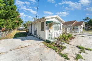 MLS# MFRTB8452822, Winter Haven, Florida 33880