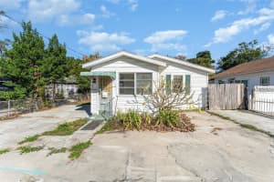 MLS# MFRTB8452822, Winter Haven, Florida 33880