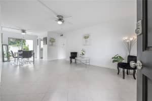 3206 AZEELE STREET, TAMPA, FL 33609 - MLS#MFRTB8452972