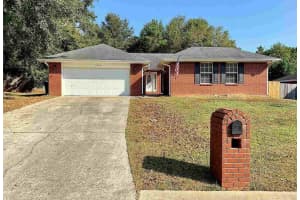 1548 PELICAN POINT DRIVE, CANTONMENT, FL 32533 - MLS#MFRTB8453017